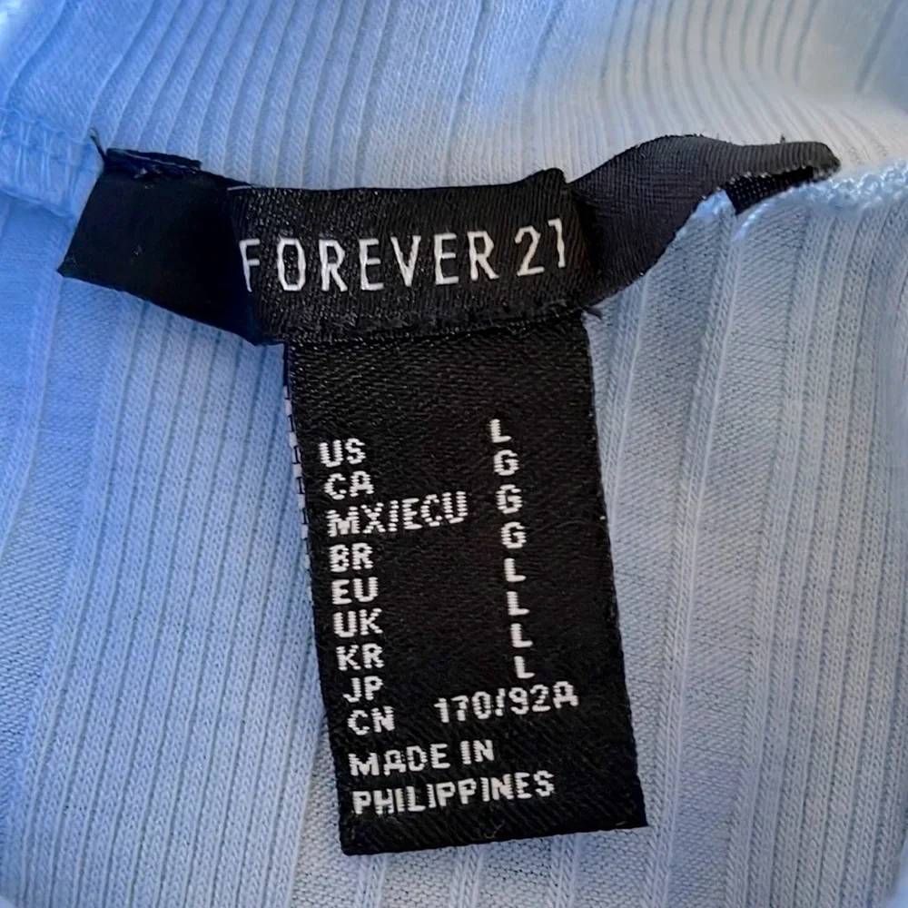 Forever 21 Mock Neck Top - Picture 5 of 5